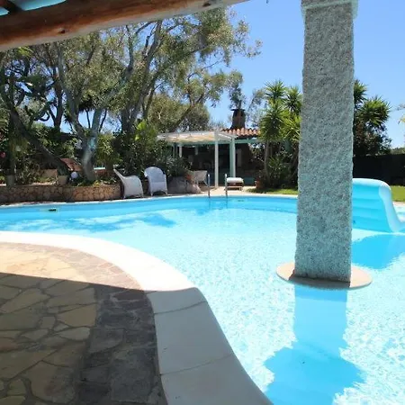 Sleeps 8 Pool Air Con Wifi Prázdninový dům