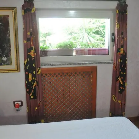 Prázdninový dům Sleeps 8 Pool Air Con Wifi *