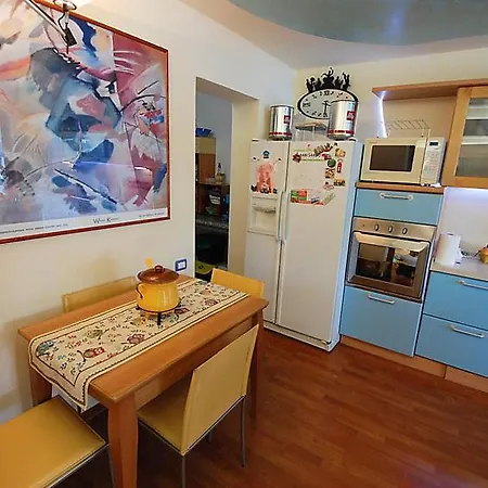 Sleeps 8 Pool Air Con Wifi Prázdninový dům *