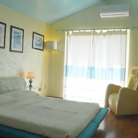Sleeps 8 Pool Air Con Wifi Prázdninový dům Bari Sardo